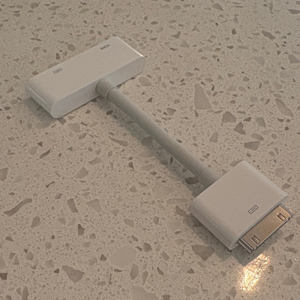 Apple White HDMI/Dock Cable
